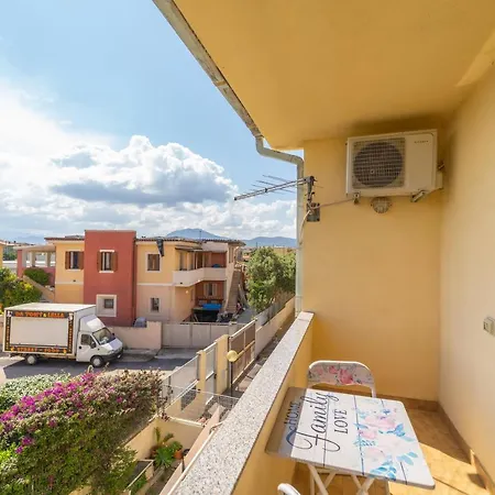 Domo Nora بيت ضيافة أولبيا