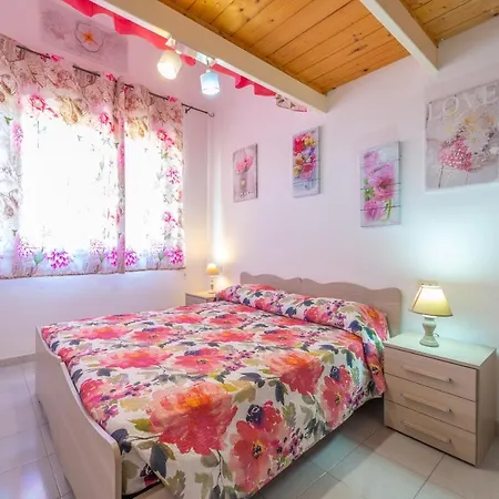 Domo Nora بيت ضيافة *