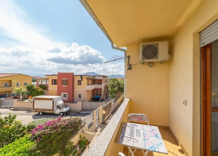 Domo Nora Konukevi Olbia